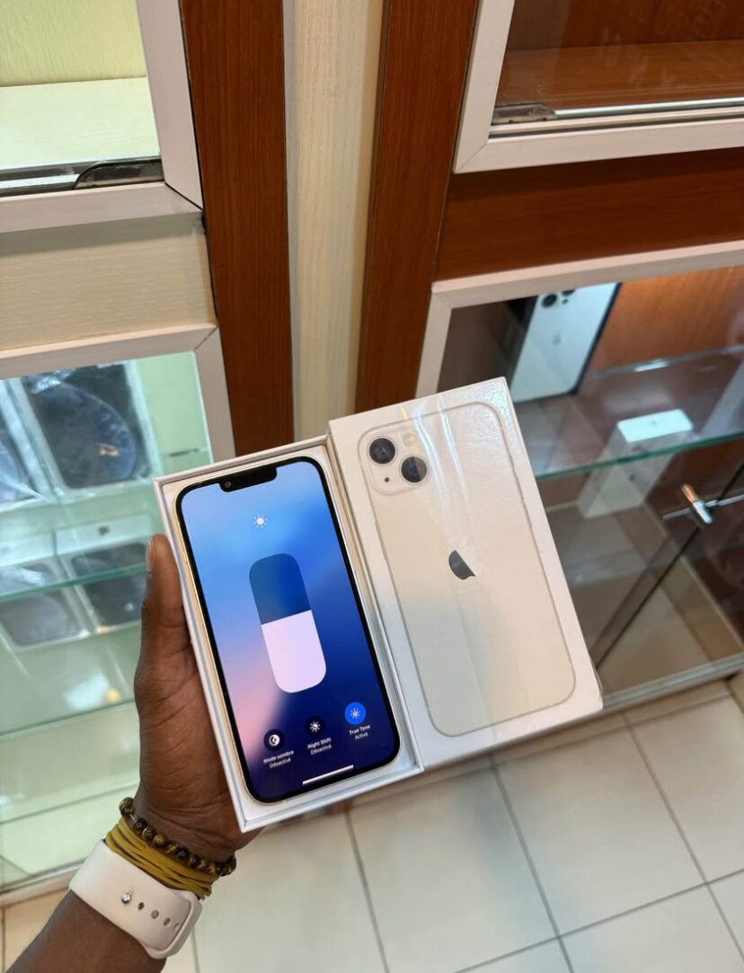 iPhone 14 - Blanc, 128 Go