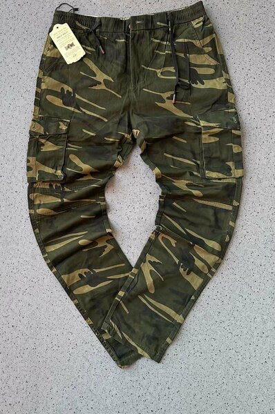 Camo pants