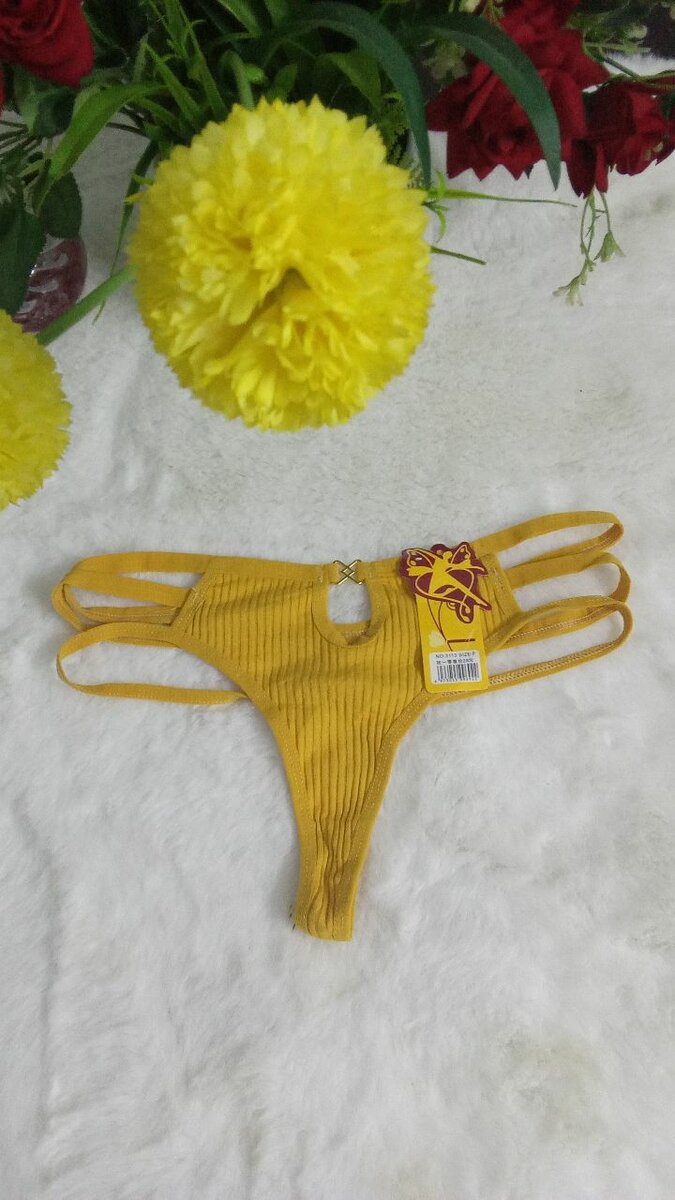 Culotte échancrée jaune coton