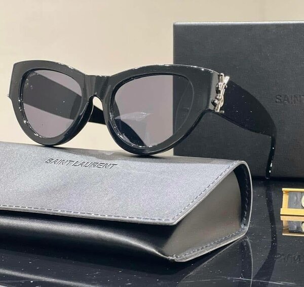 Lunettes de soleil élégantes