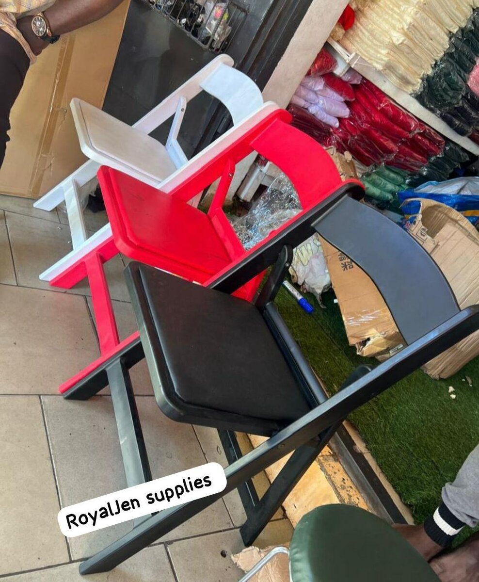 Event chairs and tables