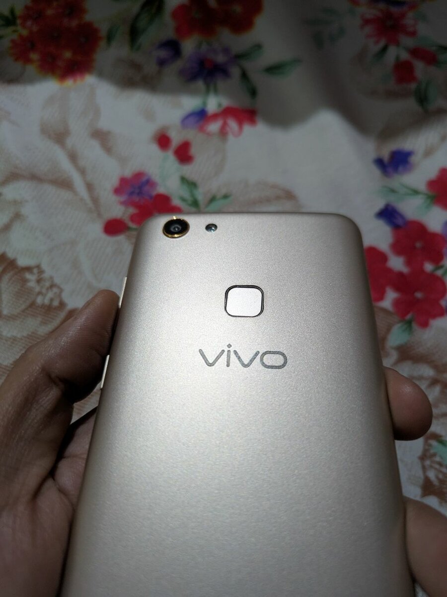 Vivo y75 6/128