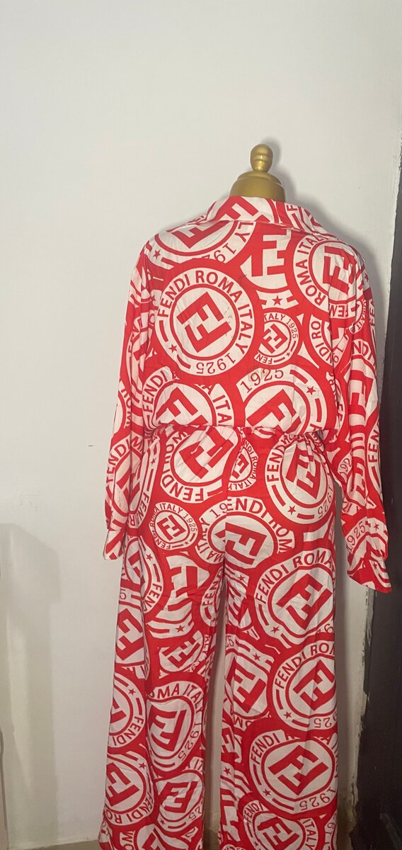 Ensemble rouge imprimé