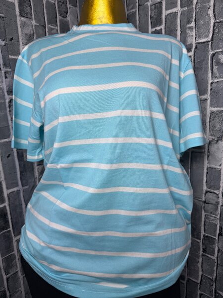 T-shirt rayé bleu et blanc