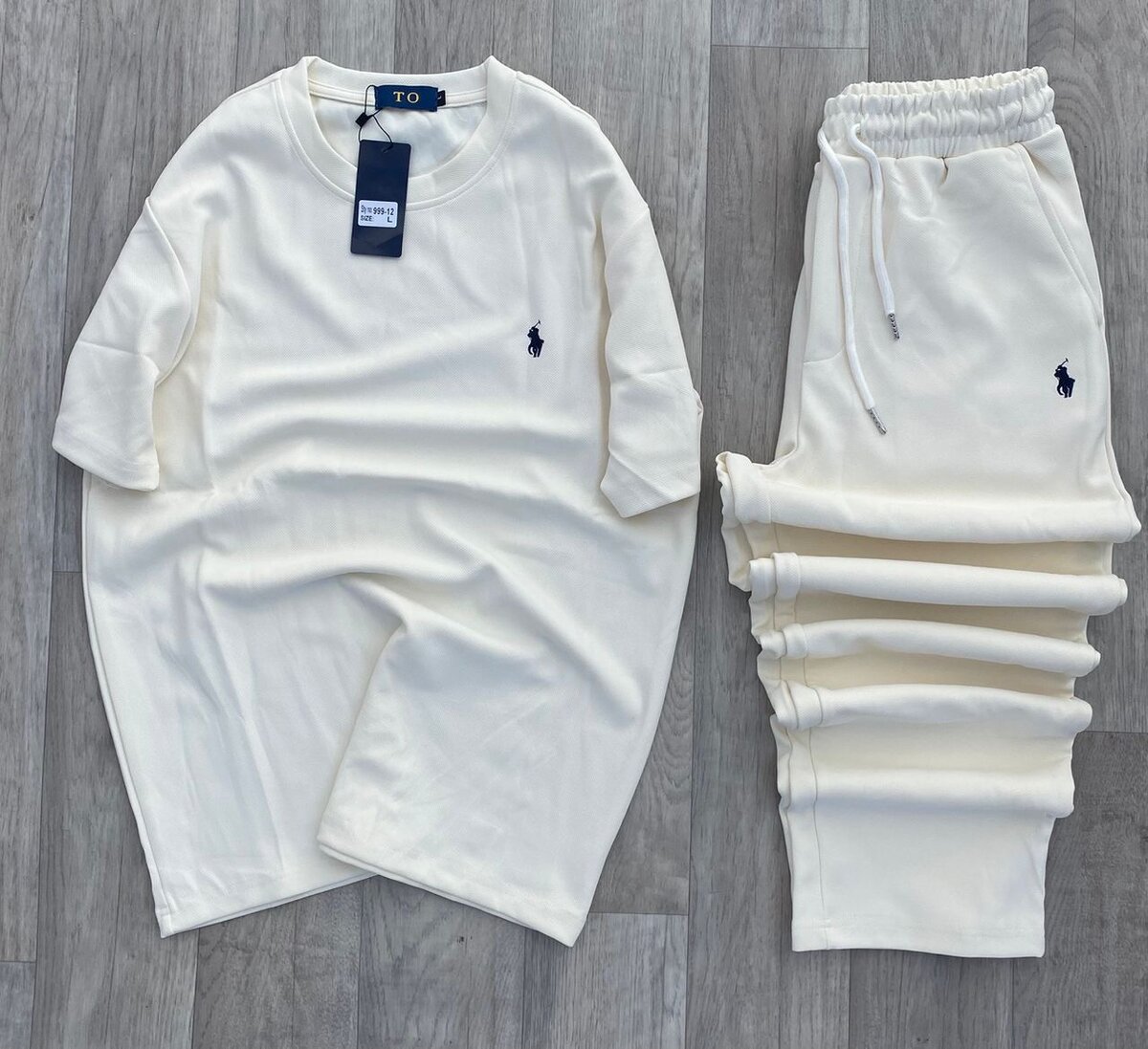 Ensemble survêtement élégant