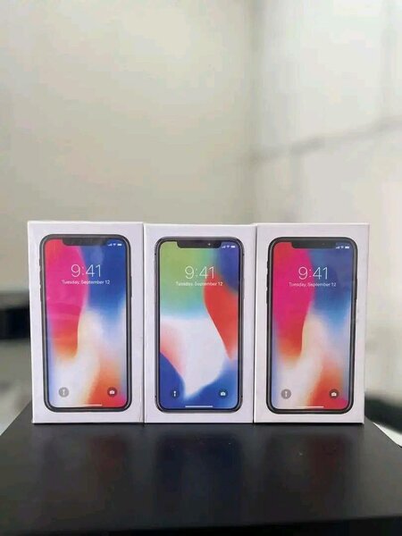 iPhone X 64 &256Gb