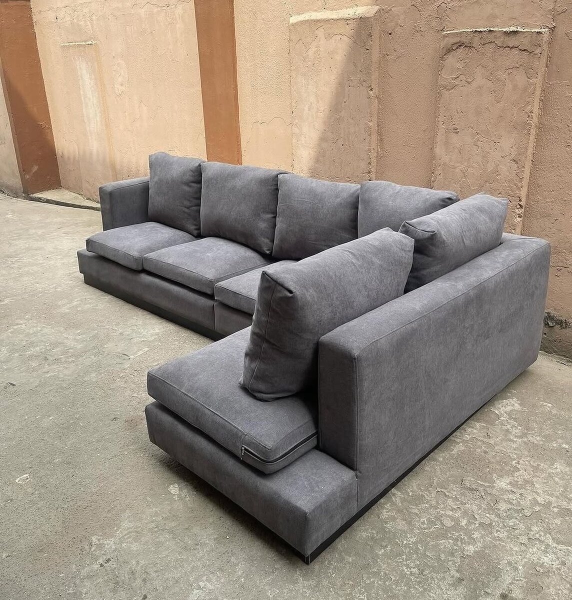 5 seater L shaped Sofa