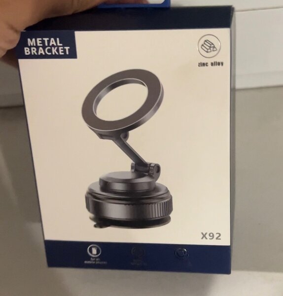 Вакуумный магнитный держатель