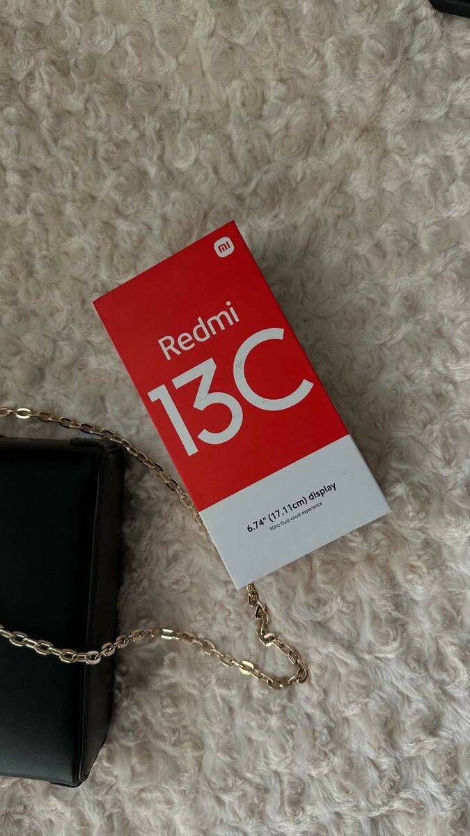 ПРОДАЮ ТЕЛЕФОН НОВЫЙ РЕДМИ 13С 8GB/256GB ЧЕРНЫЙ ЦВЕТ 10000СО