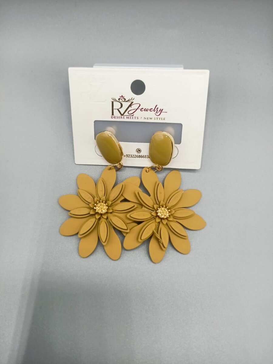 Flower earrings