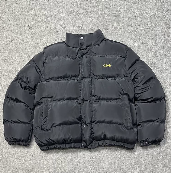 Пуховик Corteiz 