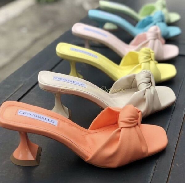 HEELED SLIPPERS
