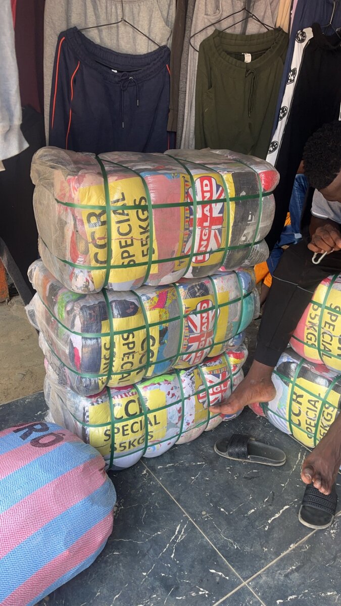 Balles de Friperie ( vêtements enfants mixtes )