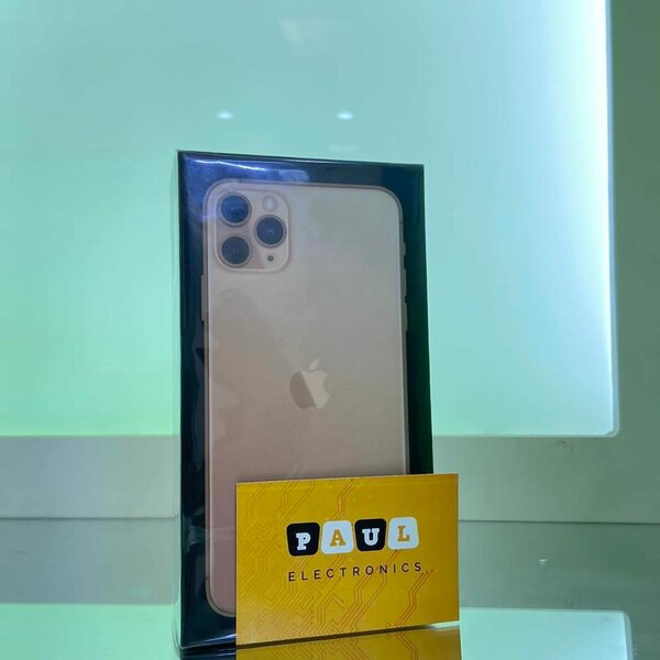  iPhone 11pro max in pink color 