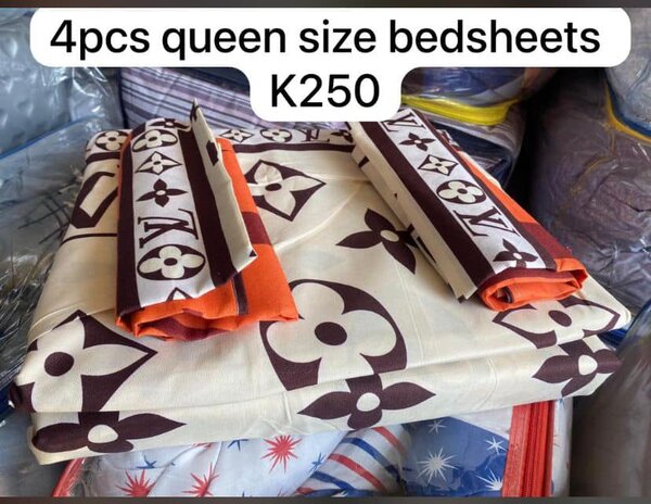 Queen size bedsheets 