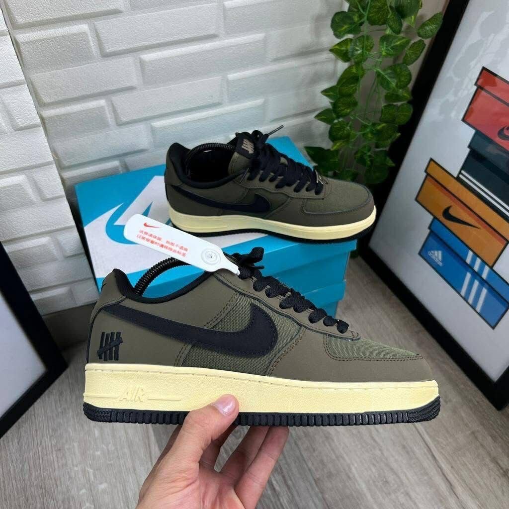 NIKE AIRFORCE ARMY GREEN