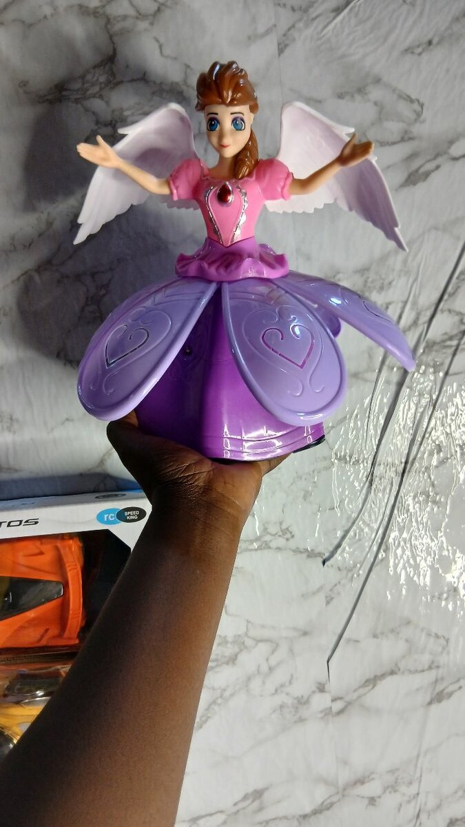 Fée volante interactive