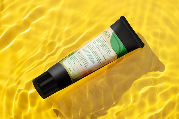 Caramel facial cream