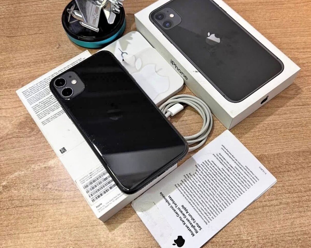 iPhone 11 64GB Noir Débloqué