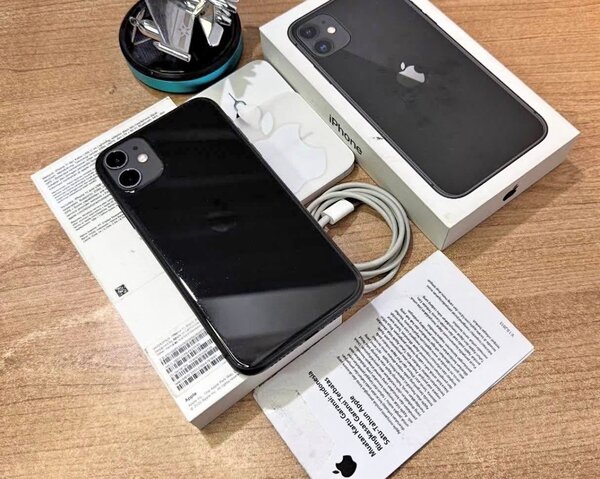 iPhone 11 64GB Noir Débloqué