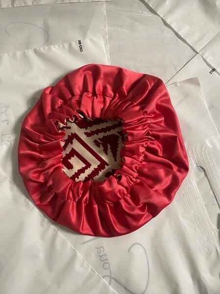 Bonnet mi-PAGNE-mi-SATIN (M)