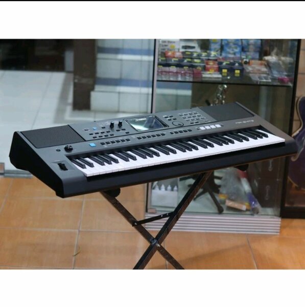 PIANO YAMAHA PSR E-473+SUPPORT