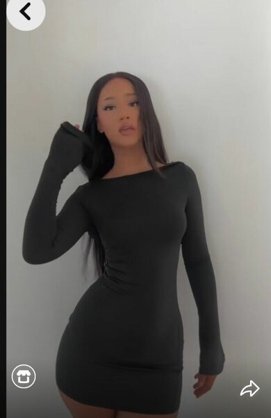 Robe moulante élégante femme