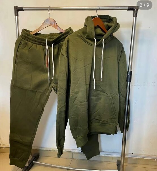 Habit pour femme et homme