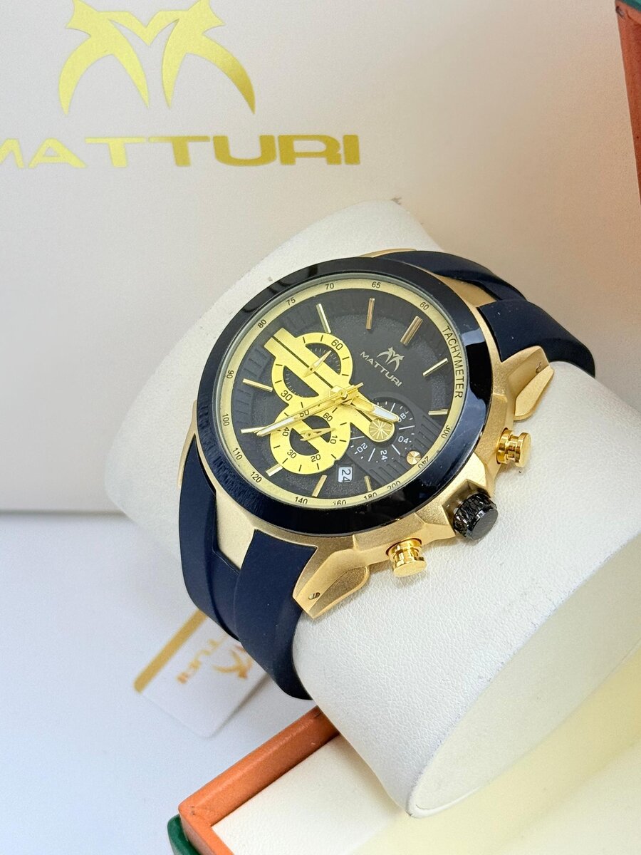 MATTURI Montre Homme Élégante