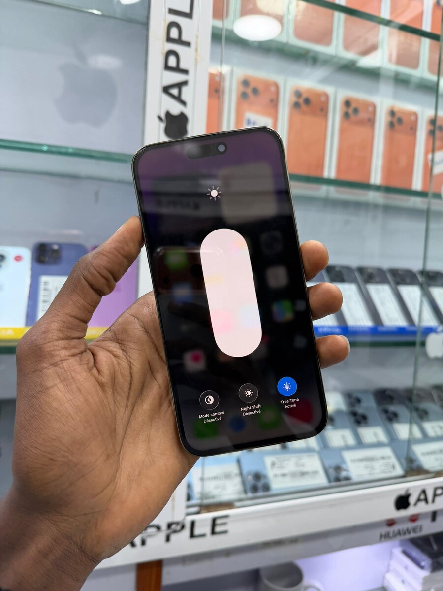 14 Pro max 128go écran changer