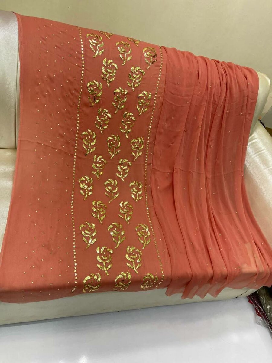 Chiffon suit