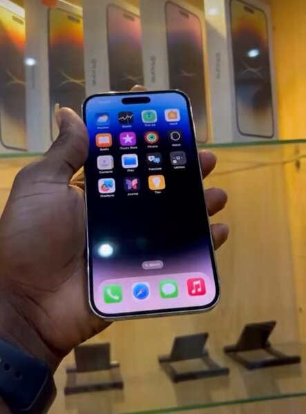 iPhone 14 pro max 128gig