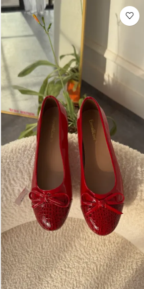 Avani Red Flat Shoes