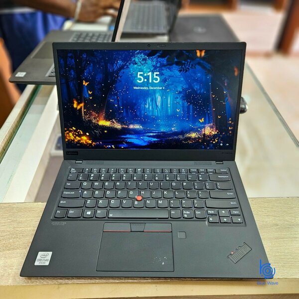 Lenovo thinkpad X1 carbon
