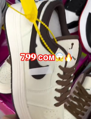 кроссовки женские спортивные 