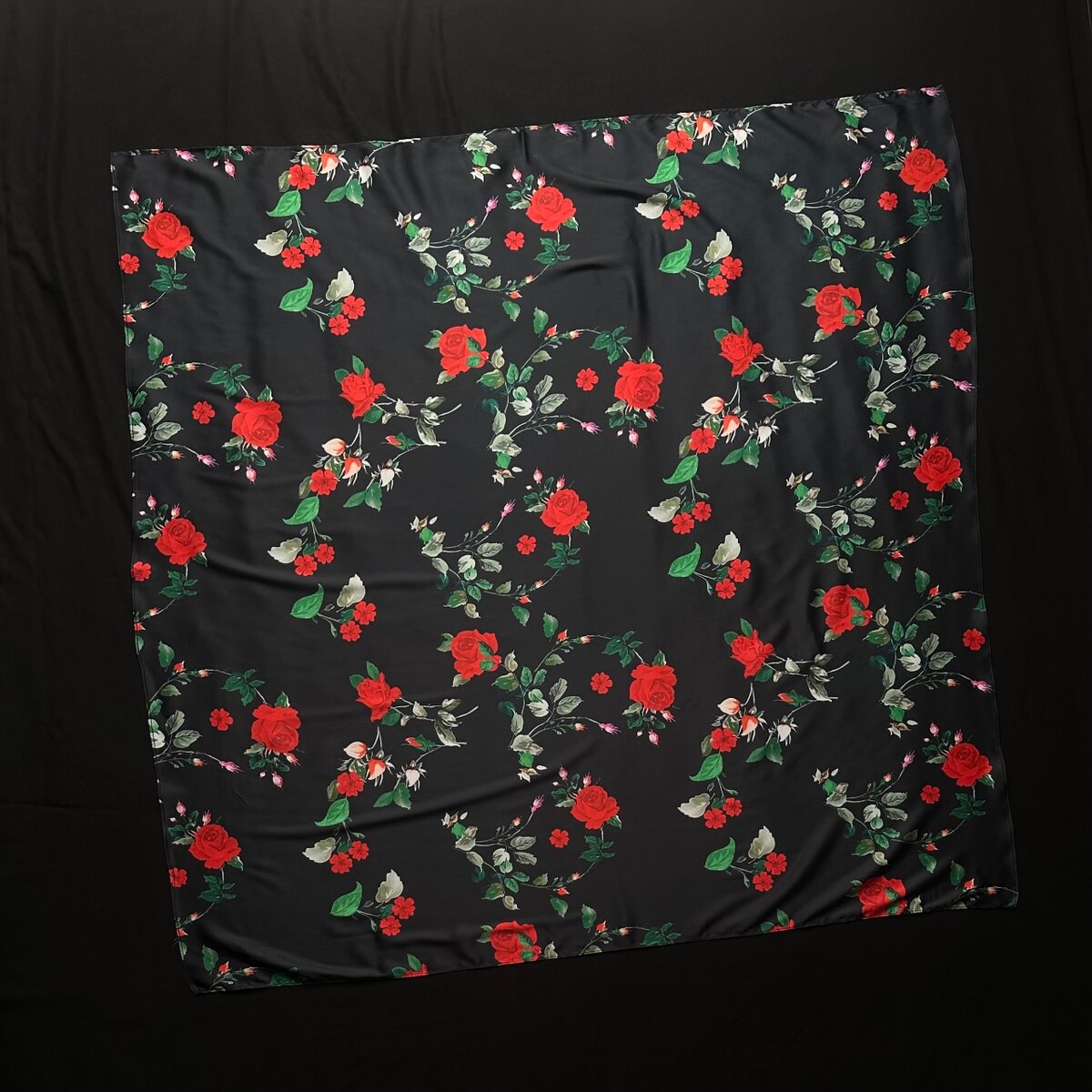 Шелковый платок