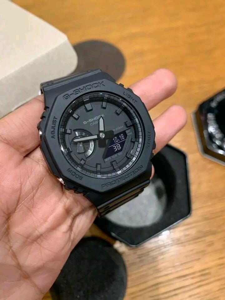 Montre Casio G-Shock Digitale