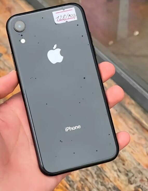 XR. 128gig