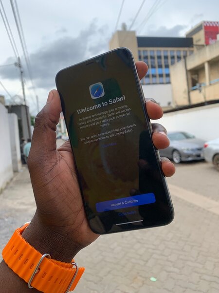 iPhone 11 Pro Max 64gb - 256gb