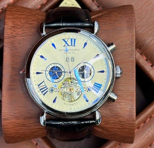 Часы наручные механические