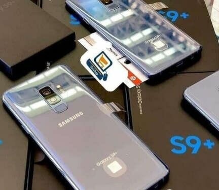 Samsung galaxy s9+ plus 128Go double sim neuf scellé