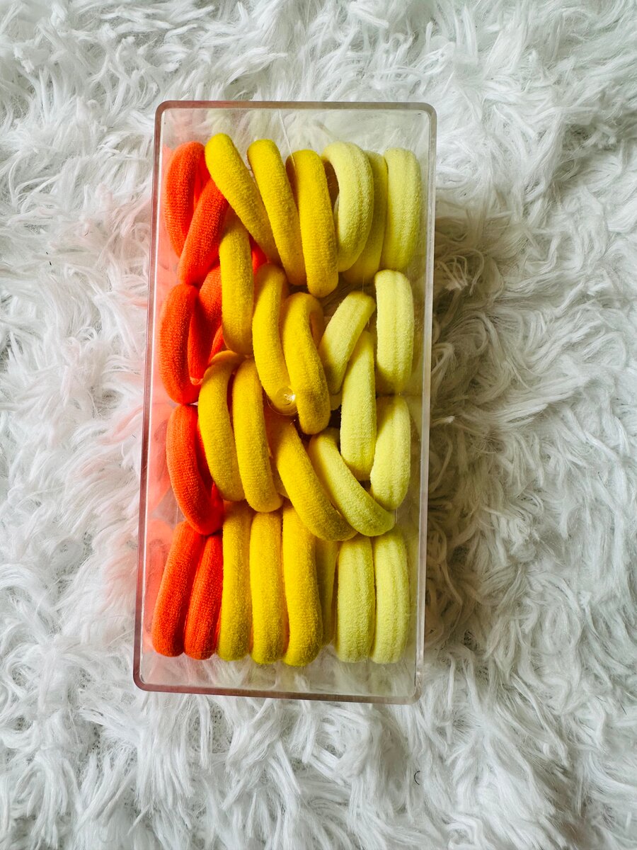 Ensemble d'élastiques colorés