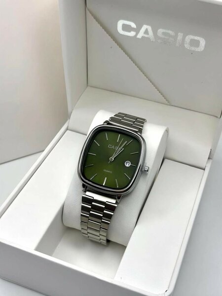 Montre Casio Élégante