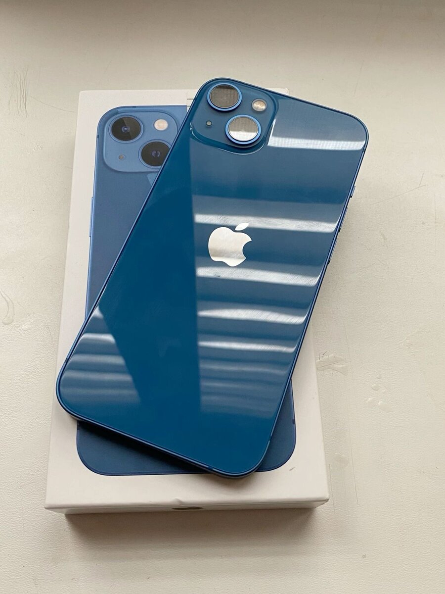 iPhone 13 Bleu Neuf