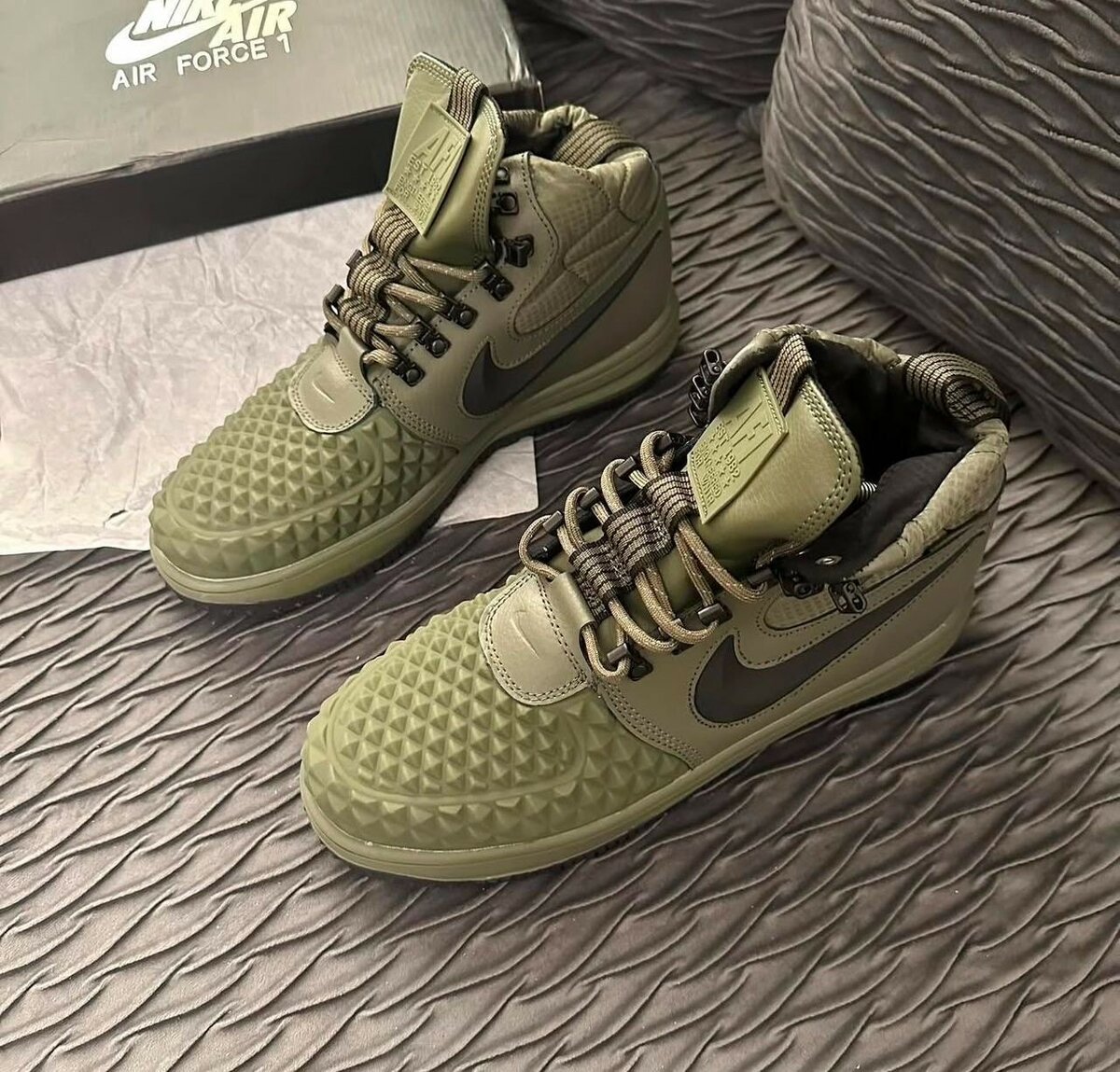 NIKE AIRFORCE ARMY LONG