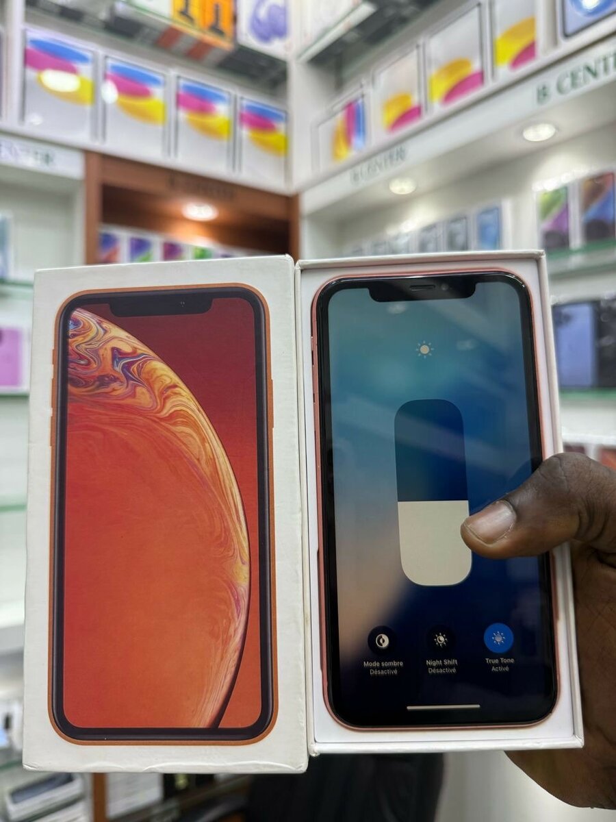 iPhone XR