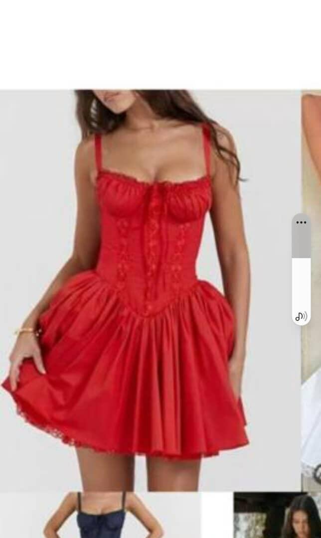 Robe moulante en jean