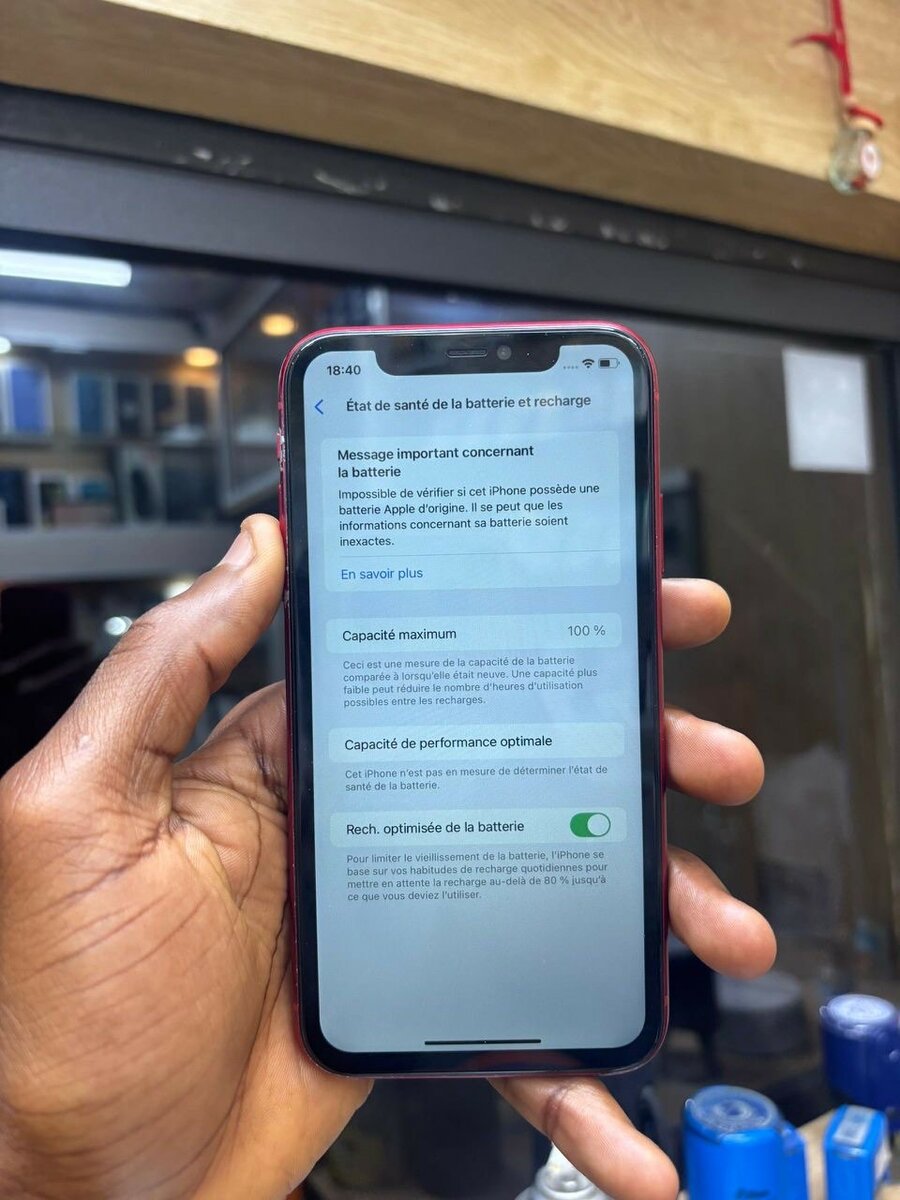 iPhone 11 64go quasi neuf