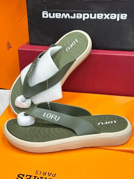 Tongs confortables LOFU pour hommes