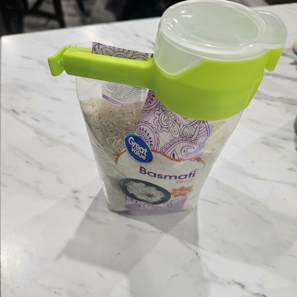 Bec verseur universel hermétique